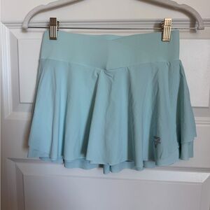Keiki Kona athletic skirt with built-in shorts mint green size  medium